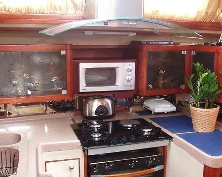 Hotel na wodzie Luxury Sailing Yacht Sofia Star 1 Tourlos